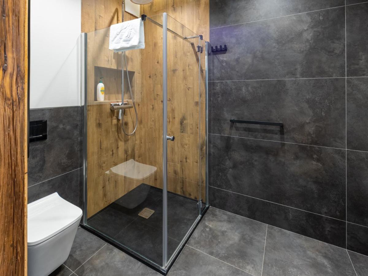 Vip Apart Bielany Przy Metrze Varsovia Exterior foto
